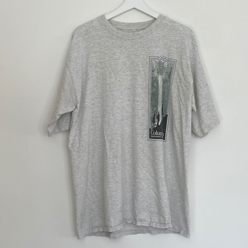 Vintage Columbia Sportswear Waterfall Graphic T-Shirt Heather Gray Distressed L